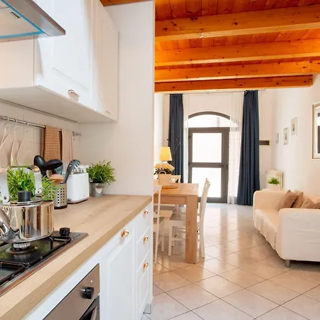 Apartamento Stella Marina 2 *