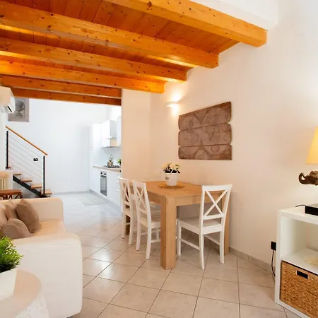 Stella Marina 2 *